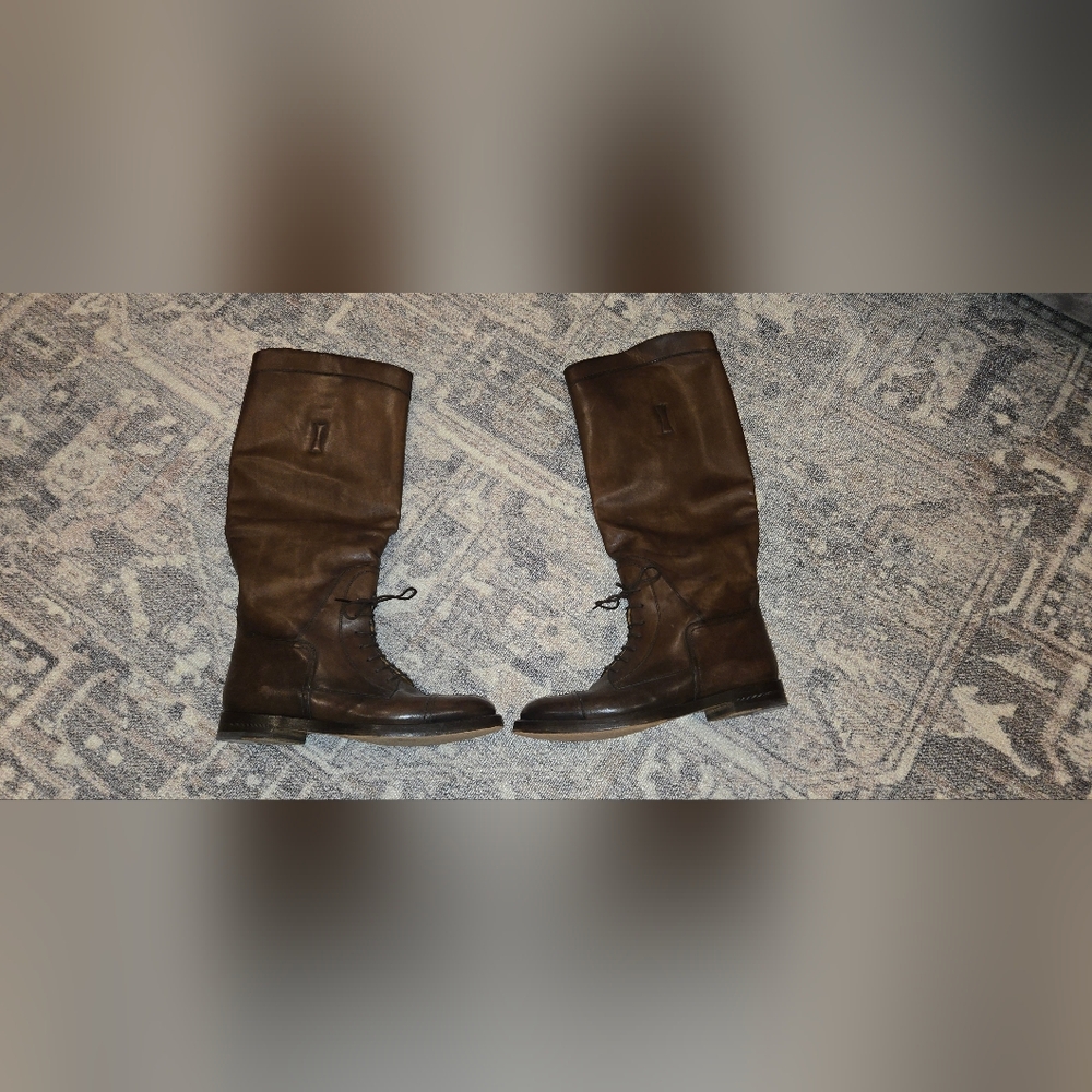 Gucci brown leather riding boots